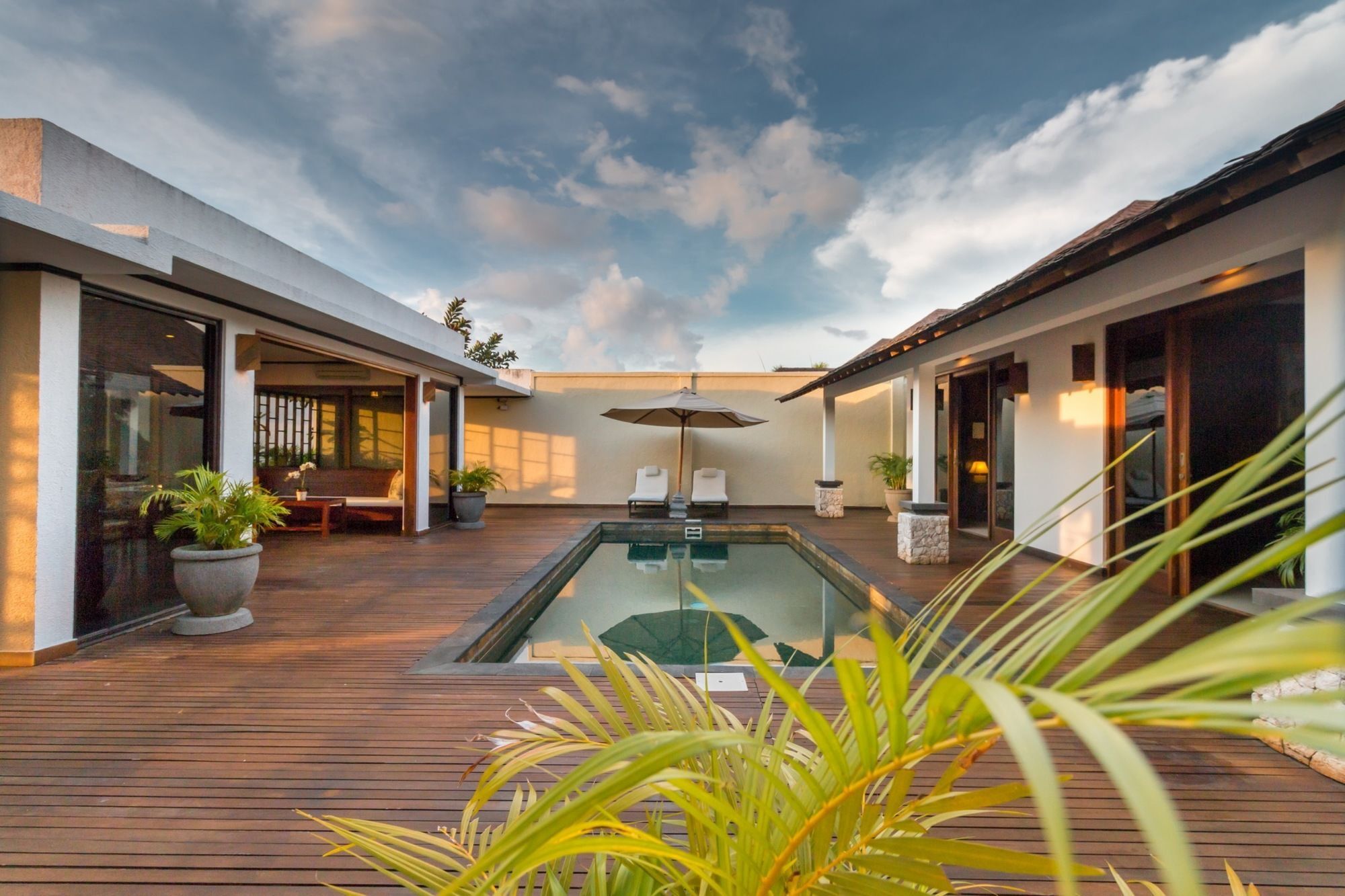 Airis Luxury Villas & Spa Ungasan Exteriör bild